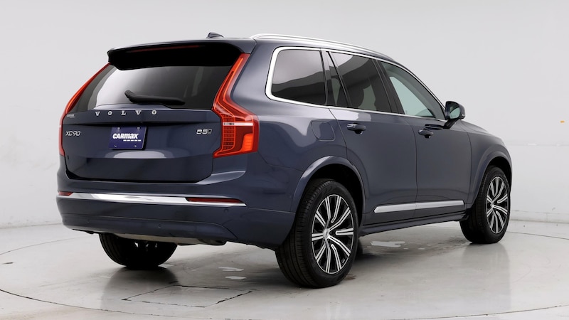 2024 Volvo XC90 B5 Plus 8