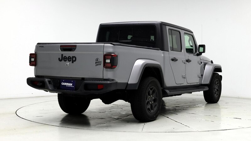 2021 Jeep Gladiator Willys 8