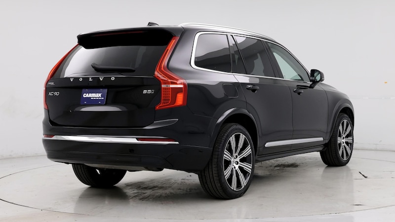 2024 Volvo XC90 B5 Plus 8