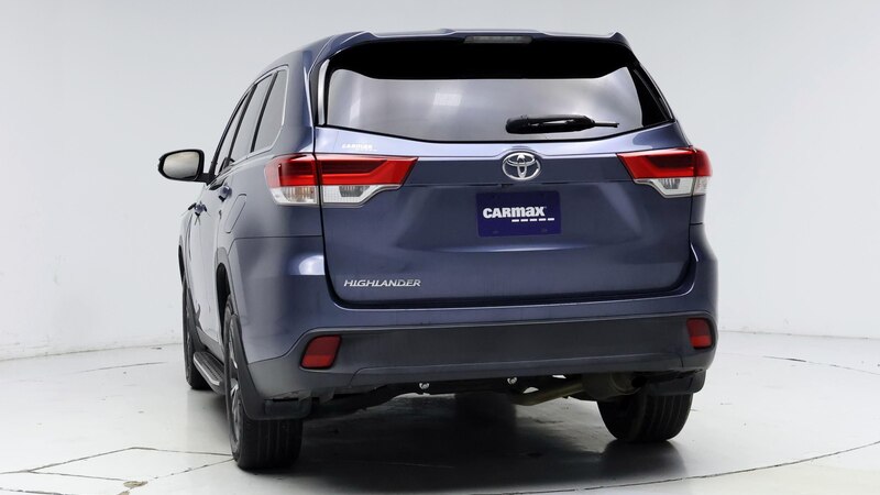 2019 Toyota Highlander LE 6