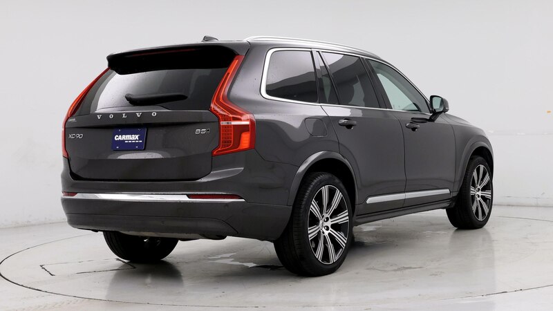 2024 Volvo XC90 B5 Plus 8