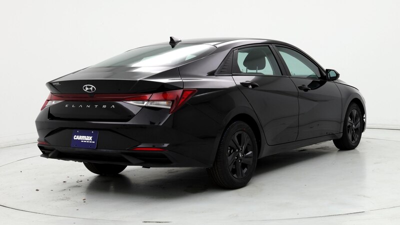 2021 Hyundai Elantra SEL 8