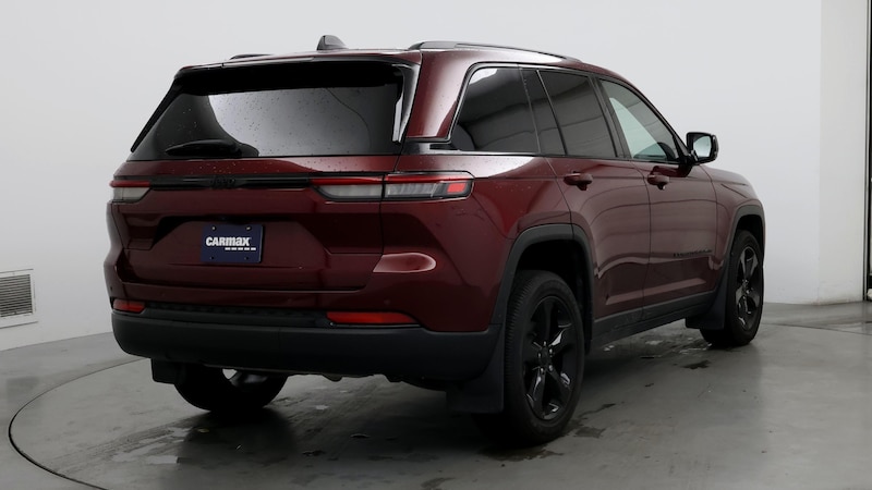 2023 Jeep Grand Cherokee Altitude 8