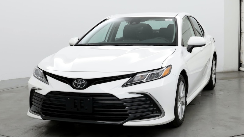 2022 Toyota Camry LE 4