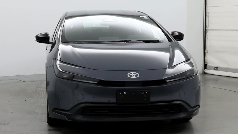 2023 Toyota Prius LE 5