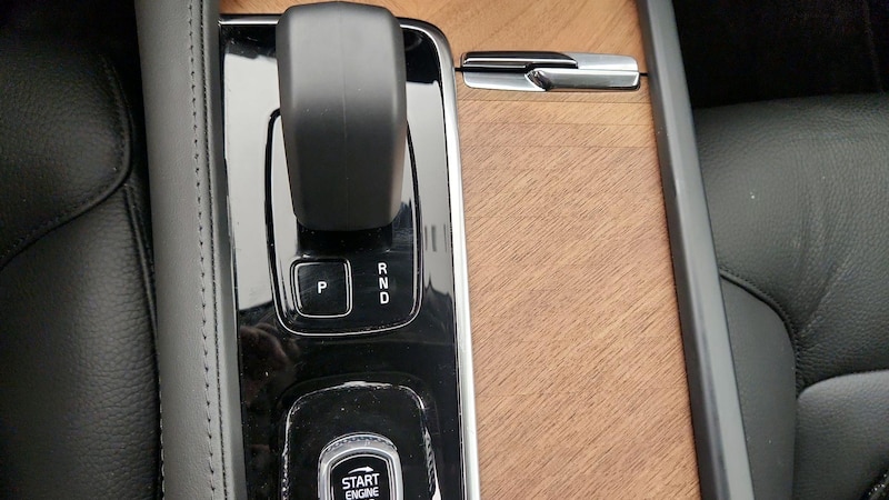 2024 Volvo XC90 B5 Plus 18