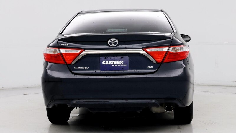 2016 Toyota Camry SE 6