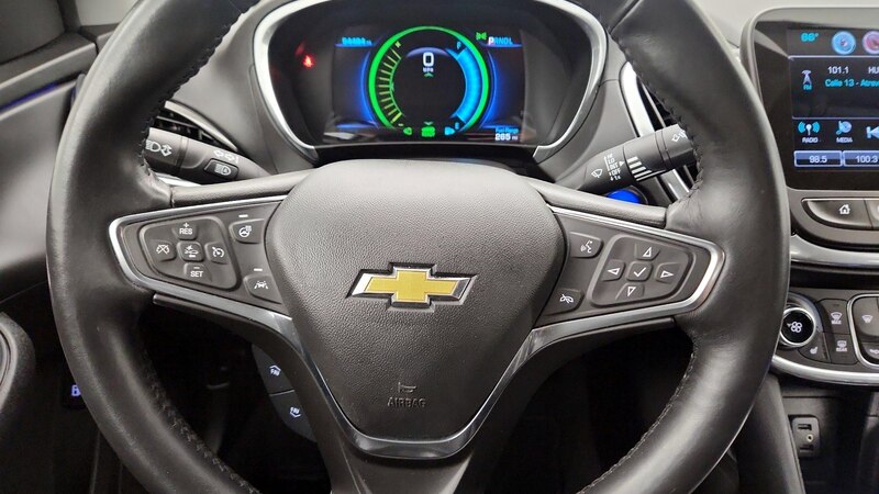 2017 Chevrolet Volt Premier 10