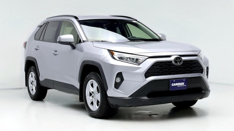 2020 Toyota RAV4 XLE Hero Image