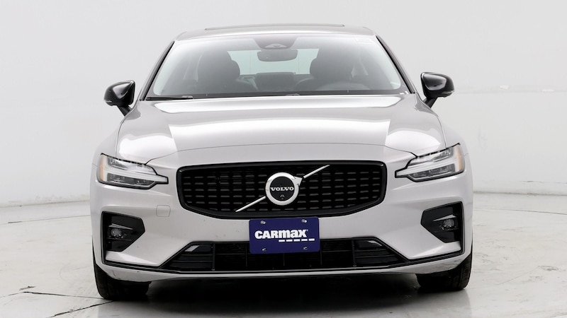 2024 Volvo S60 B5 Plus 5