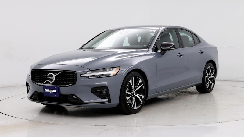 2024 Volvo S60 B5 Plus 4