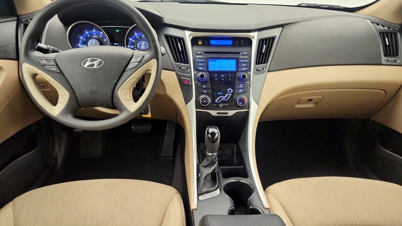 2013 Hyundai Sonata GLS 9