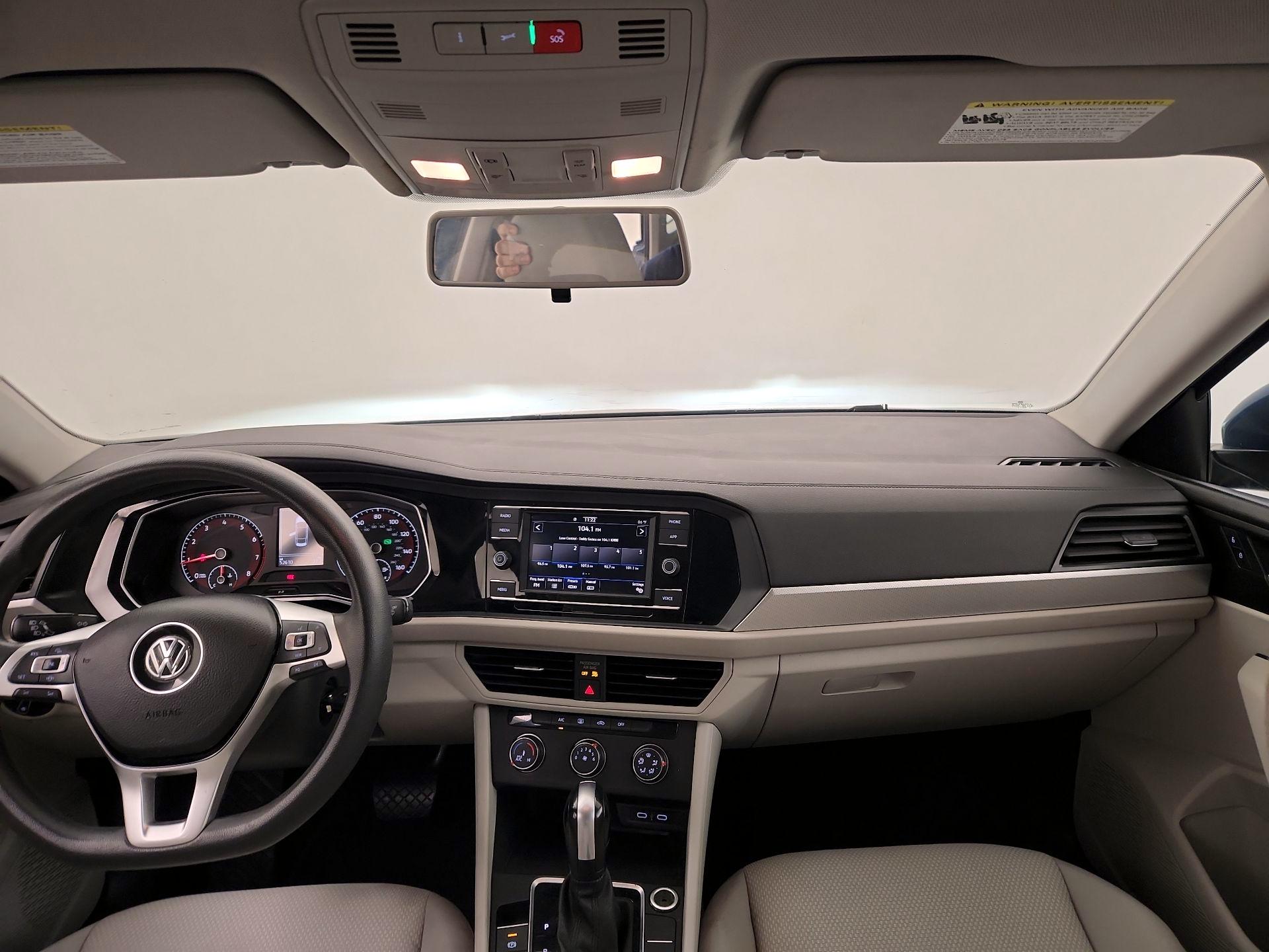 Thumbnail: 2021 Volkswagen Jetta - 9