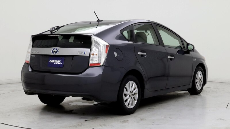 2013 Toyota Prius Plug-in 8