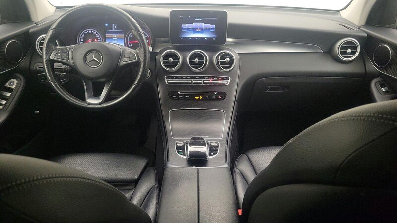 2016 Mercedes-Benz GLC 300 9