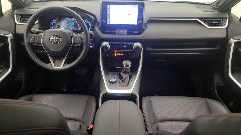 2022 Toyota RAV4 Prime XSE 9