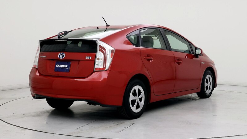 2015 Toyota Prius Two 8