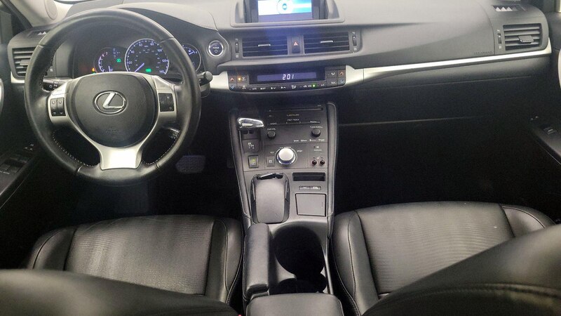 2013 Lexus CT 200h 9