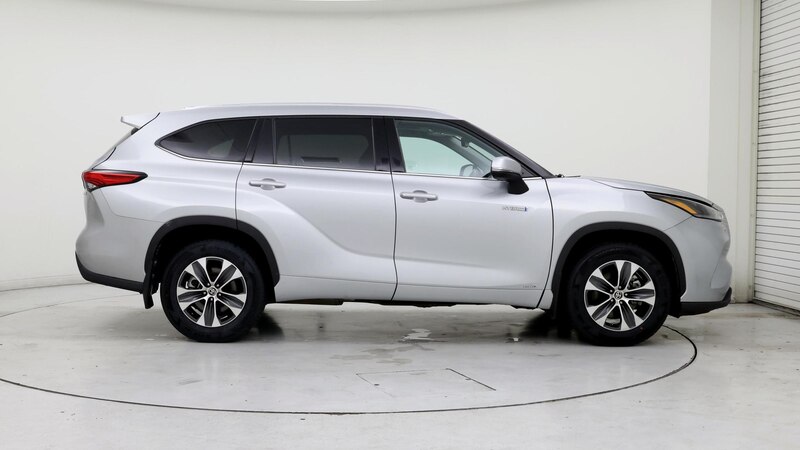 2021 Toyota Highlander XLE 7