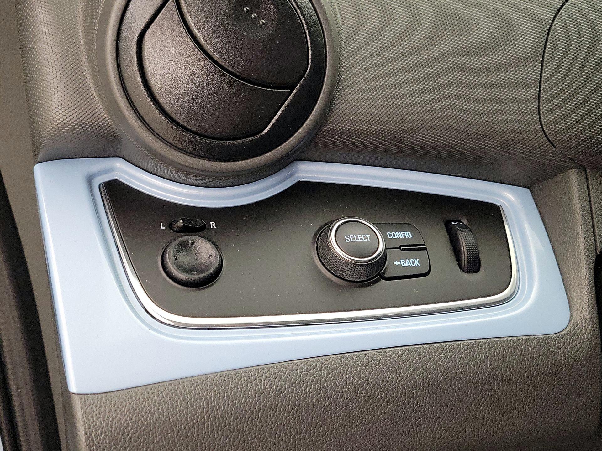 Thumbnail: 2014 Chevrolet Spark - 13