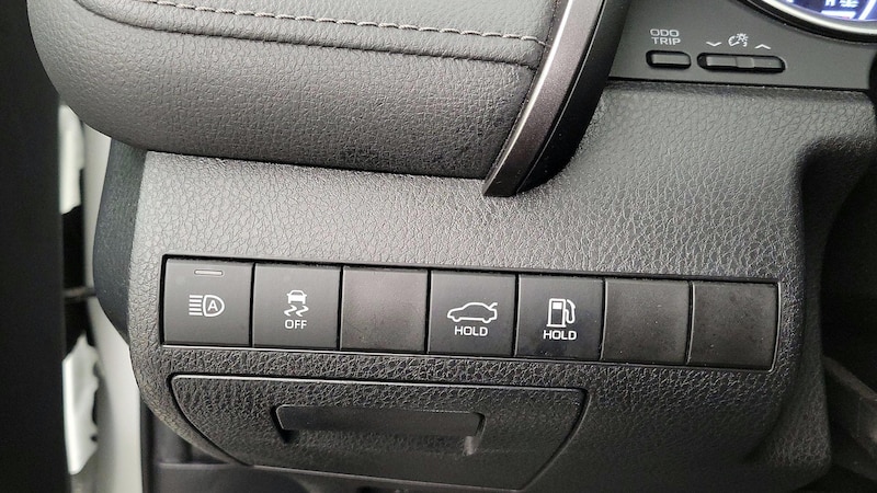 2021 Toyota Camry LE 13