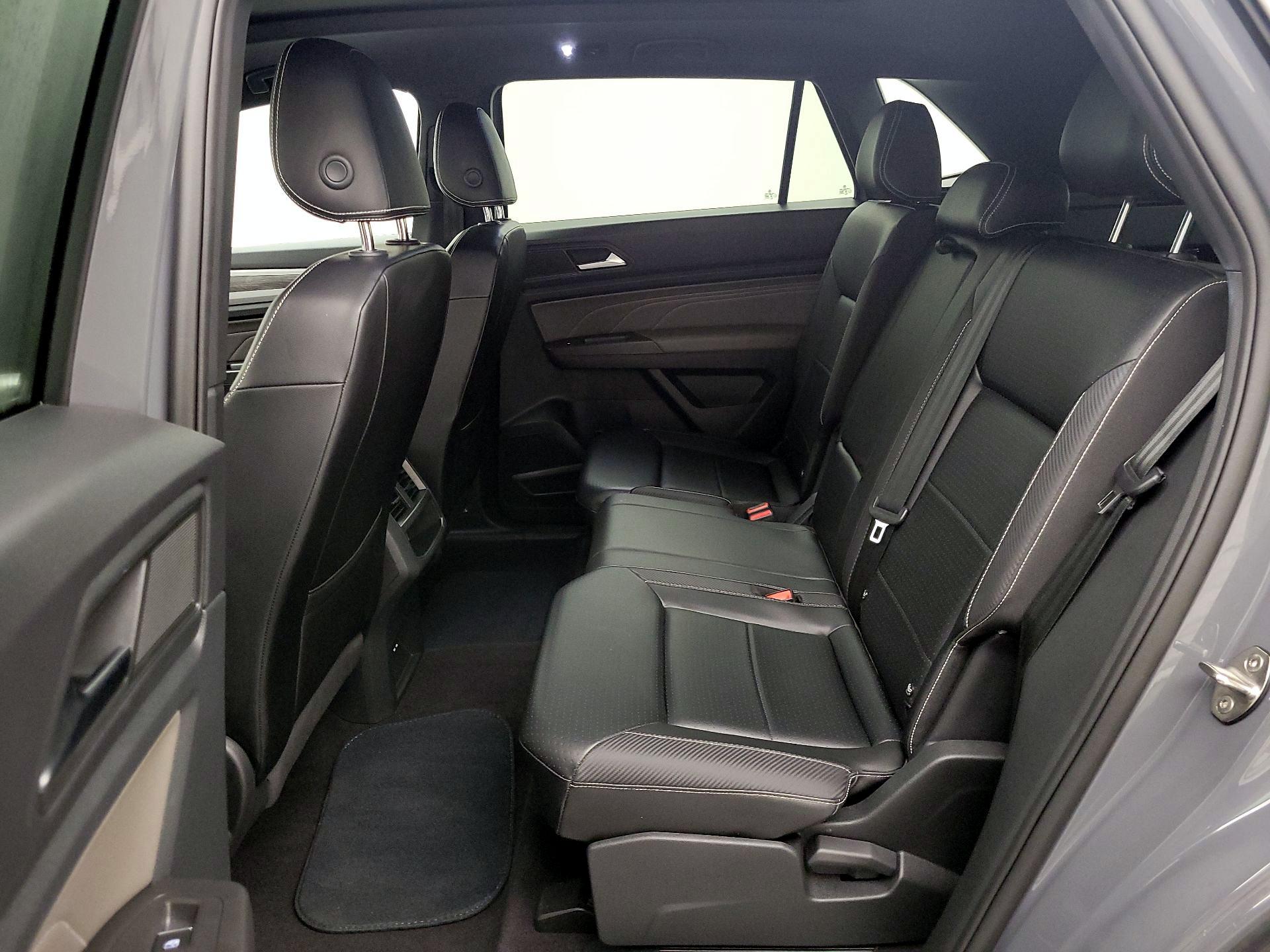 Thumbnail: 2022 Volkswagen Atlas - 20