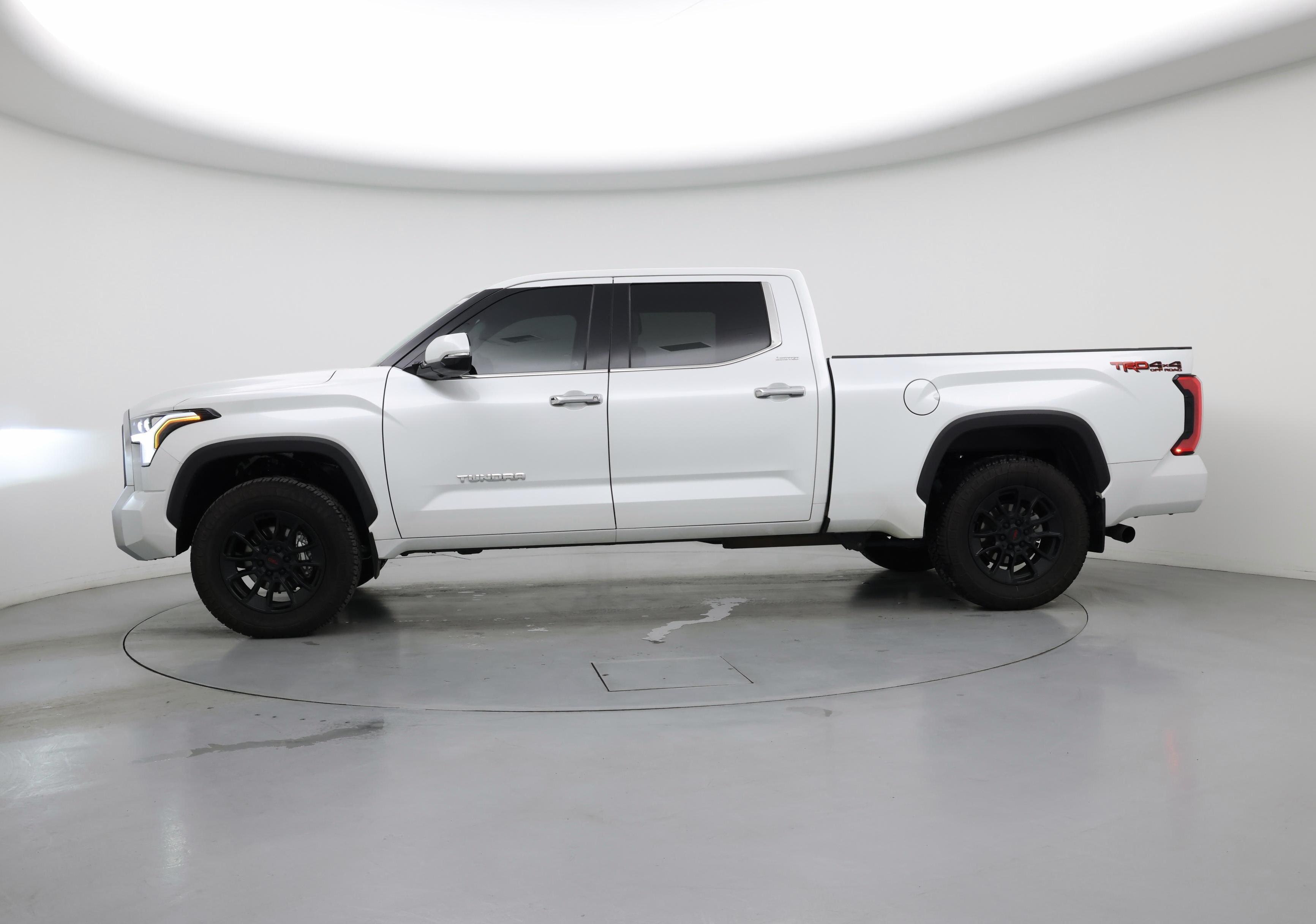Thumbnail: 2023 Toyota Tundra - 3
