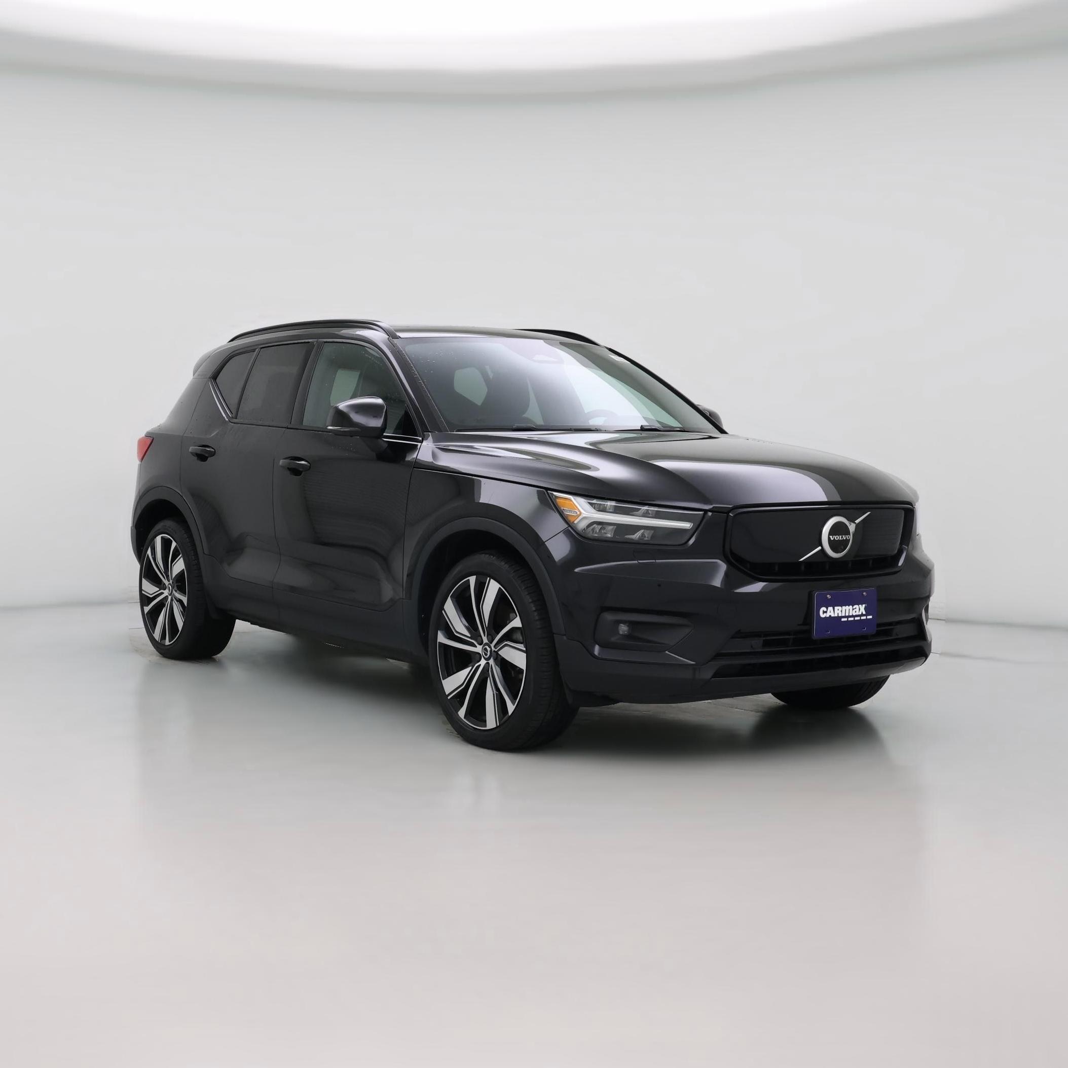 Thumbnail: 2021 Volvo XC40 - 1