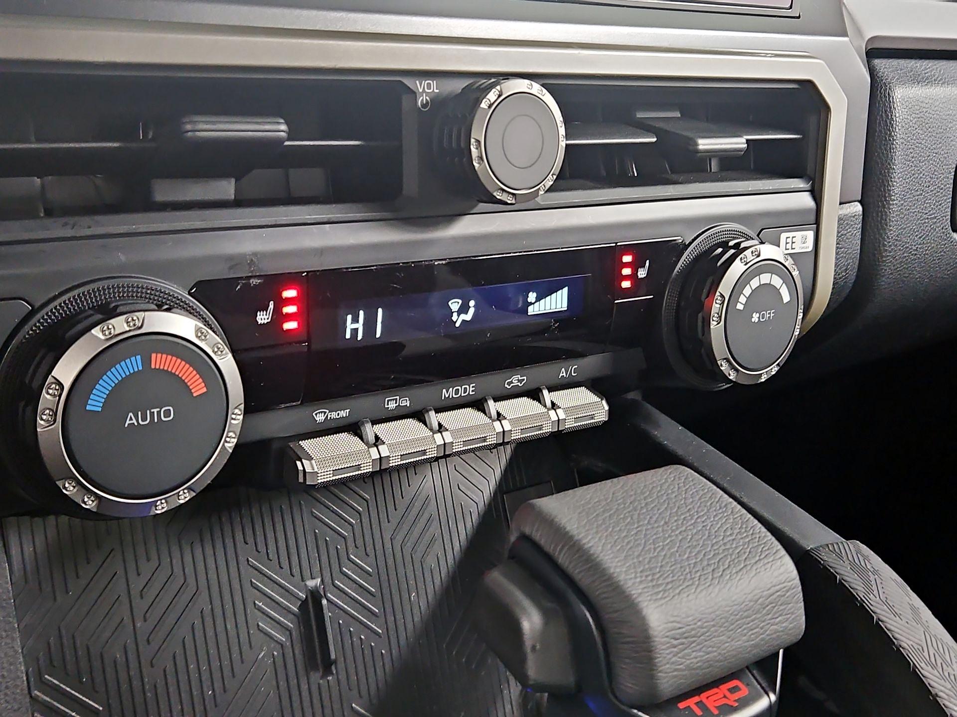 Thumbnail: 2024 Toyota Tacoma - 16