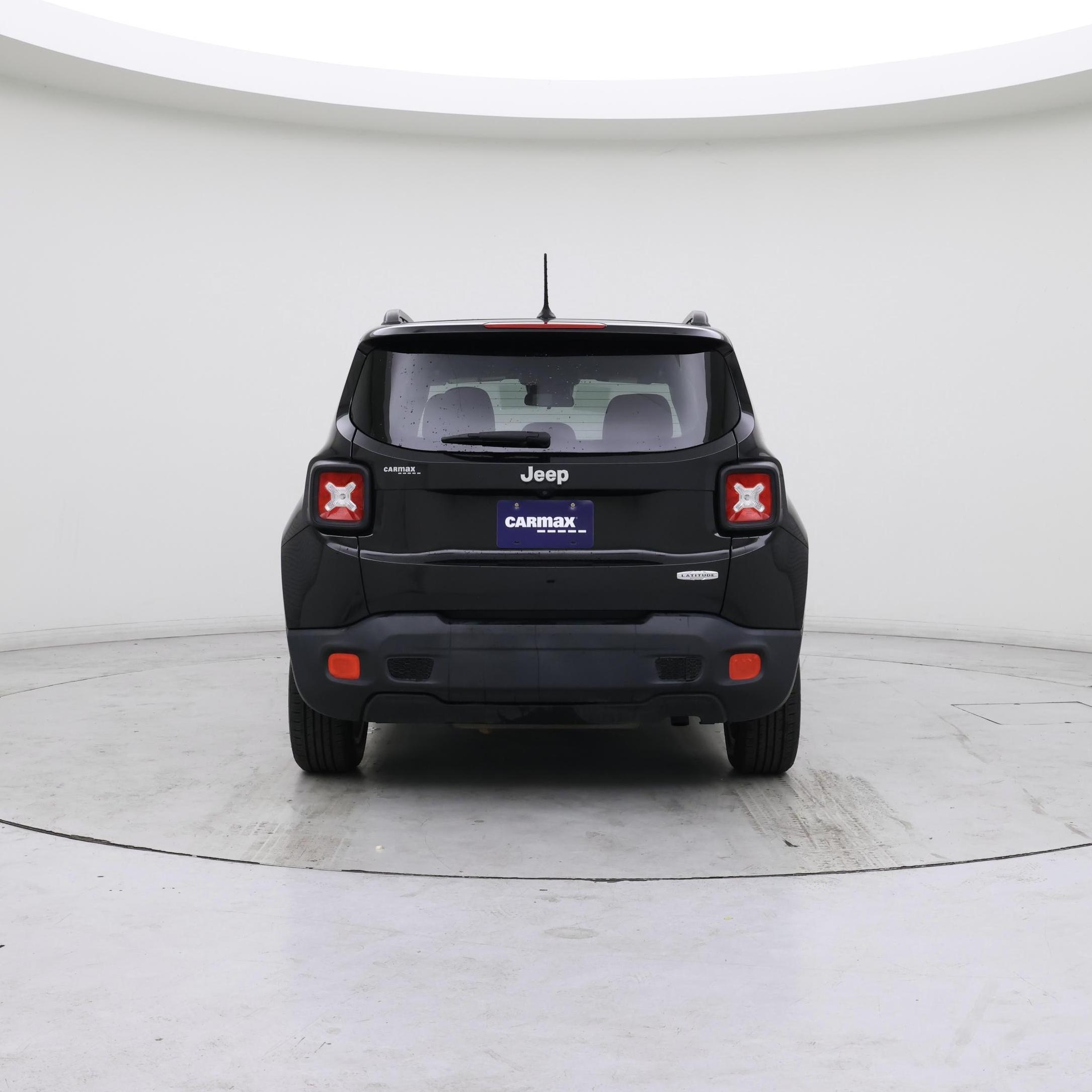 Thumbnail: 2015 Jeep Renegade - 6