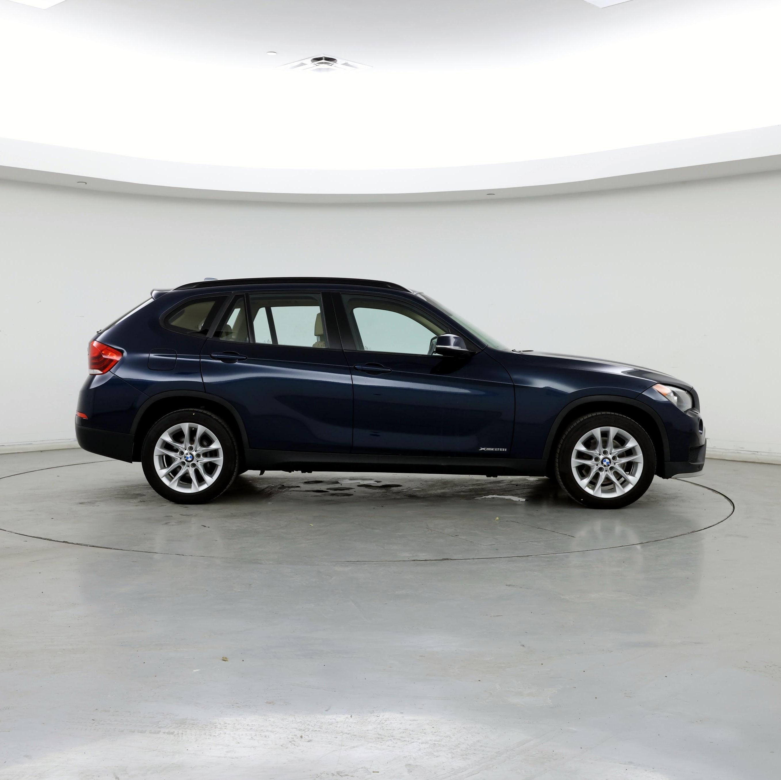 Thumbnail: 2015 BMW X1 - 7