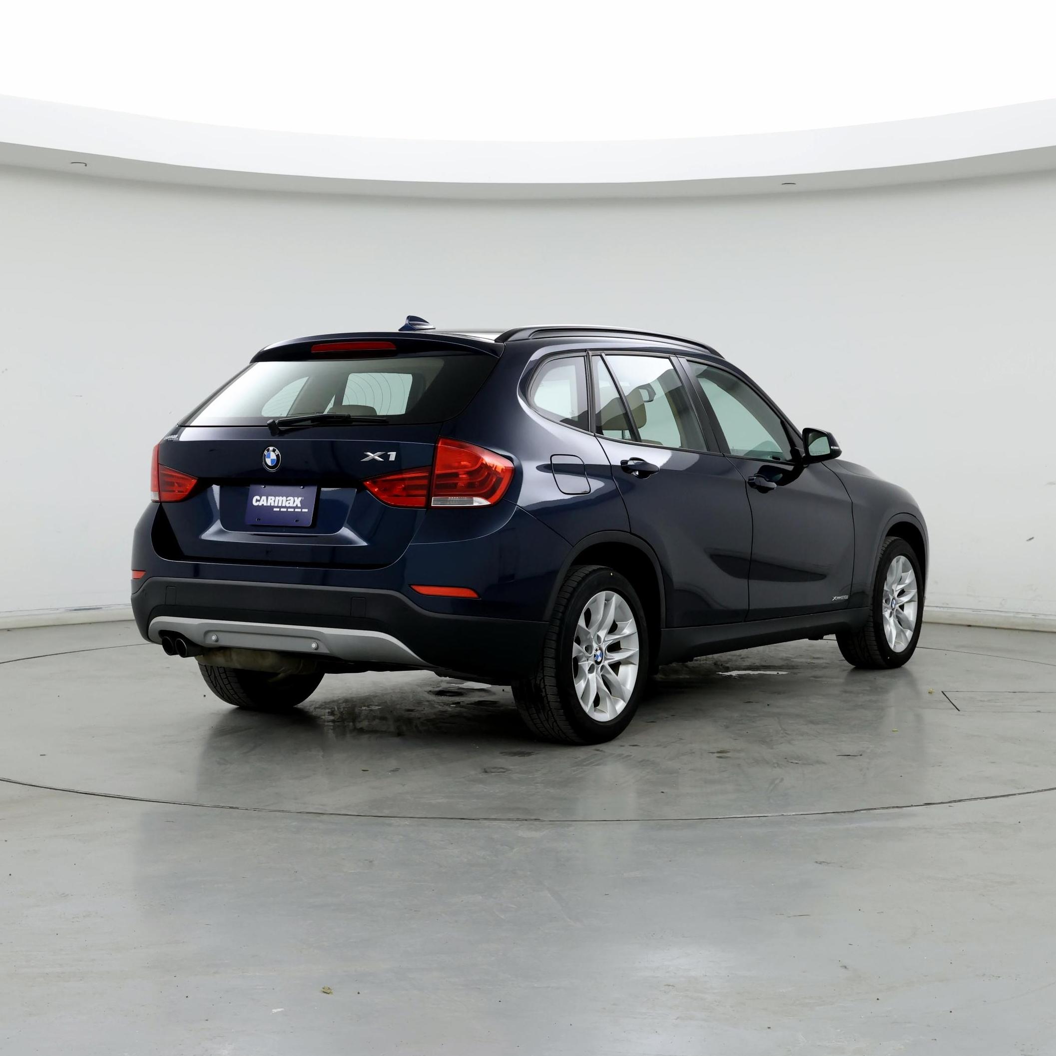 Thumbnail: 2015 BMW X1 - 8