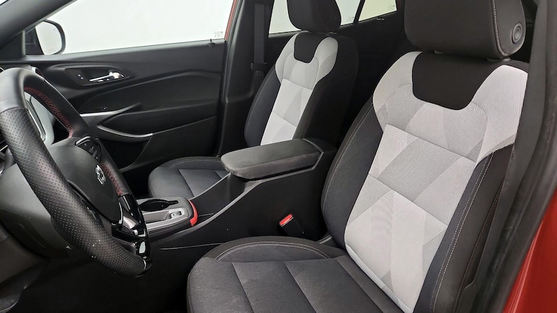 2024 Chevrolet Trax RS 11