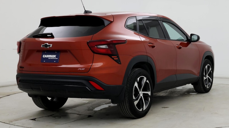 2024 Chevrolet Trax RS 8
