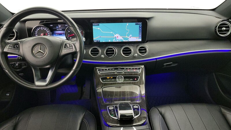 2017 Mercedes-Benz E-Class E 300 9