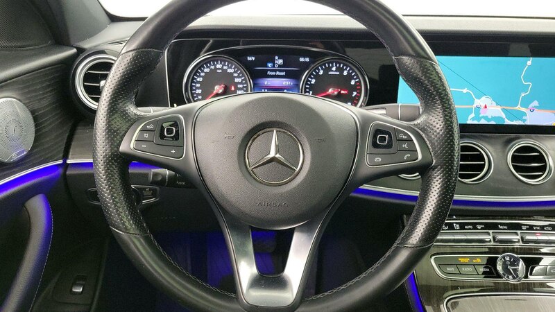 2017 Mercedes-Benz E-Class E 300 10