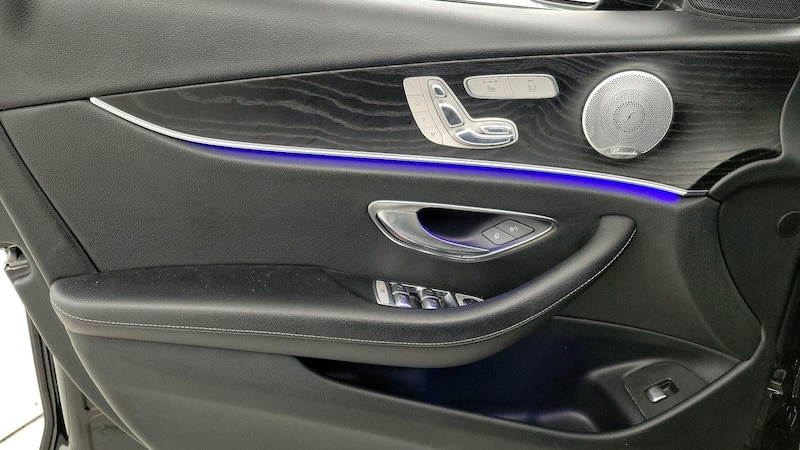 2017 Mercedes-Benz E-Class E 300 12
