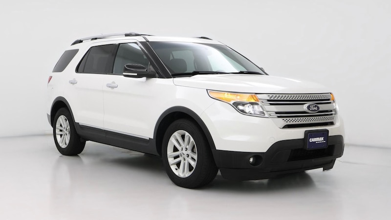 2014 Ford Explorer XLT Hero Image
