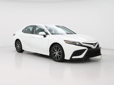 2021 Toyota Camry SE -
                Louisville, KY