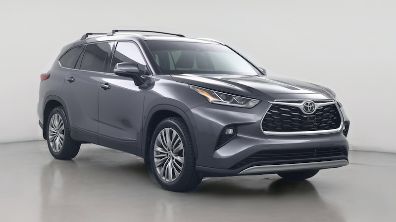 2022 Toyota Highlander Platinum Hero Image