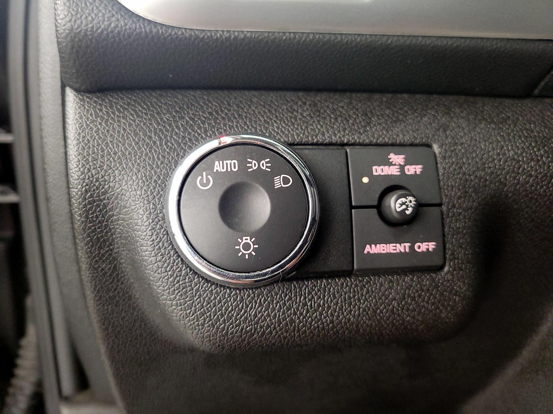 Thumbnail: 2015 GMC Acadia - 13