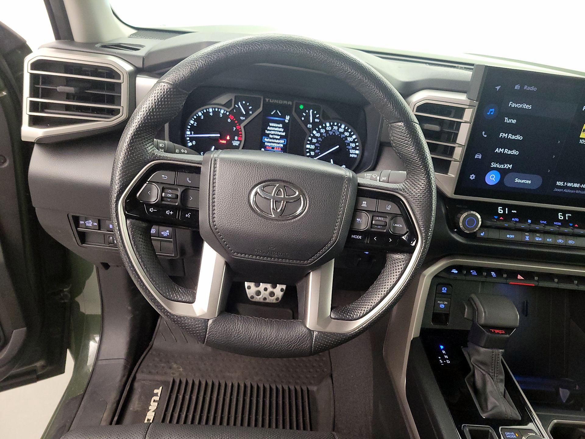 Thumbnail: 2022 Toyota Tundra - 10
