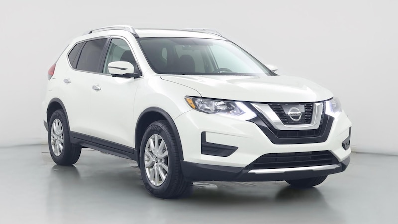 2017 Nissan Rogue SV Hero Image