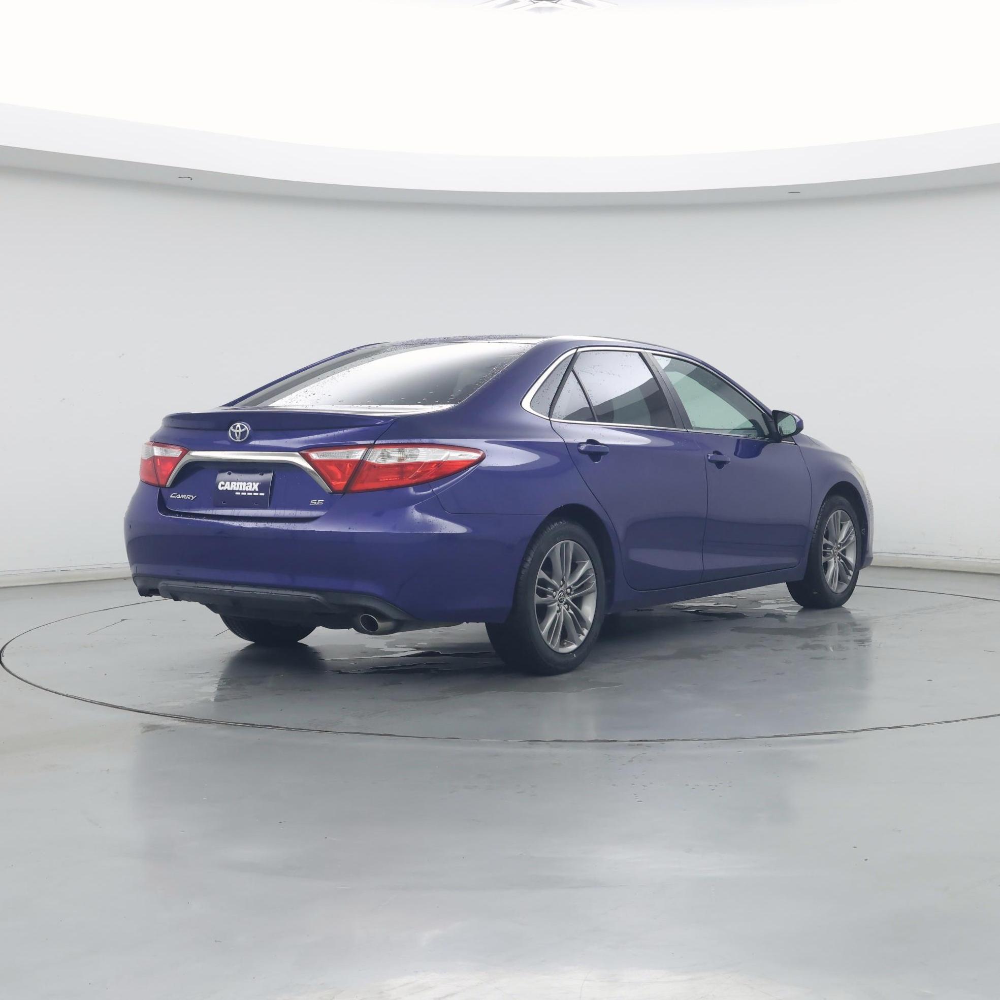 Thumbnail: 2015 Toyota Camry - 8