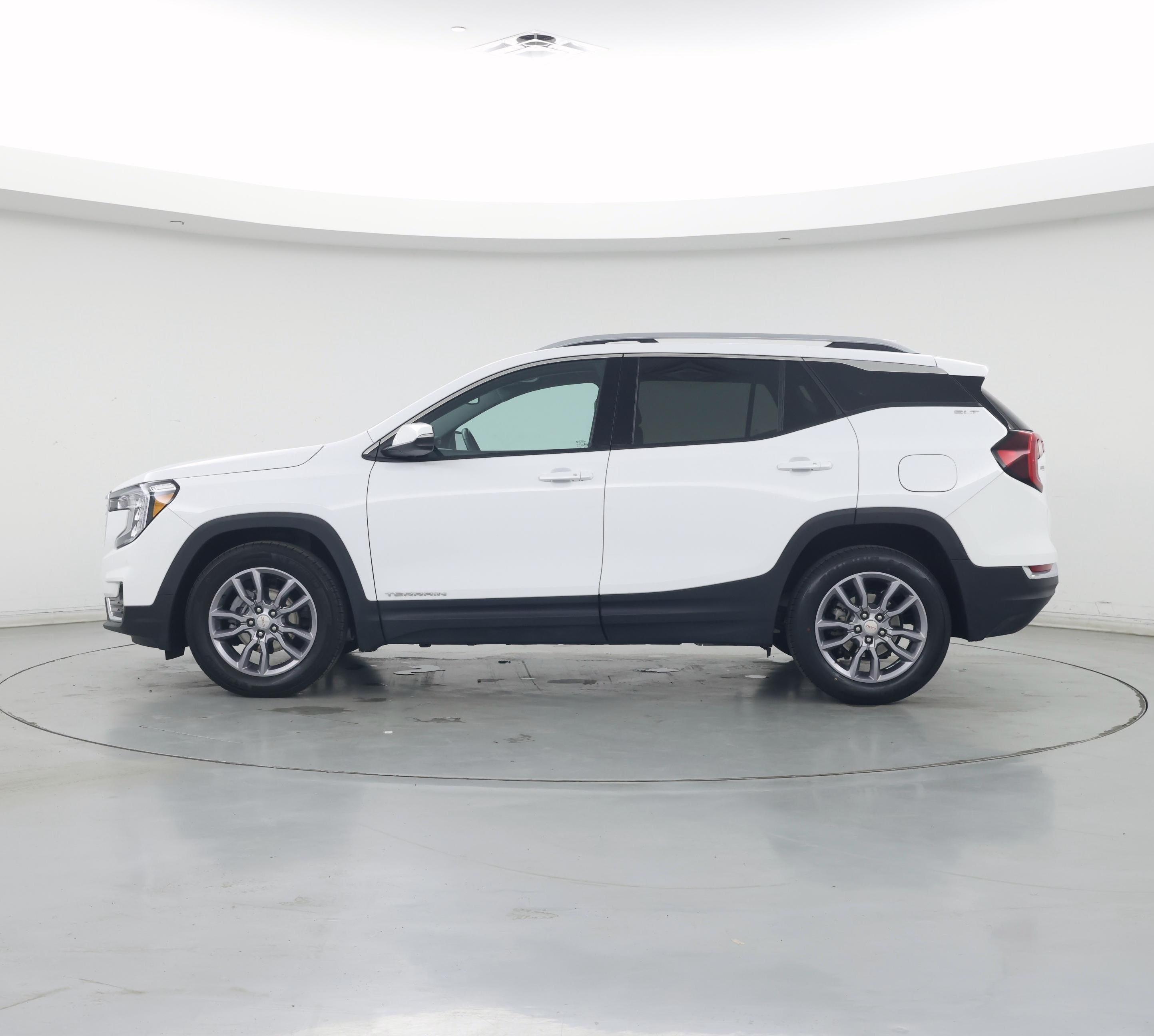 Thumbnail: 2022 GMC Terrain - 3