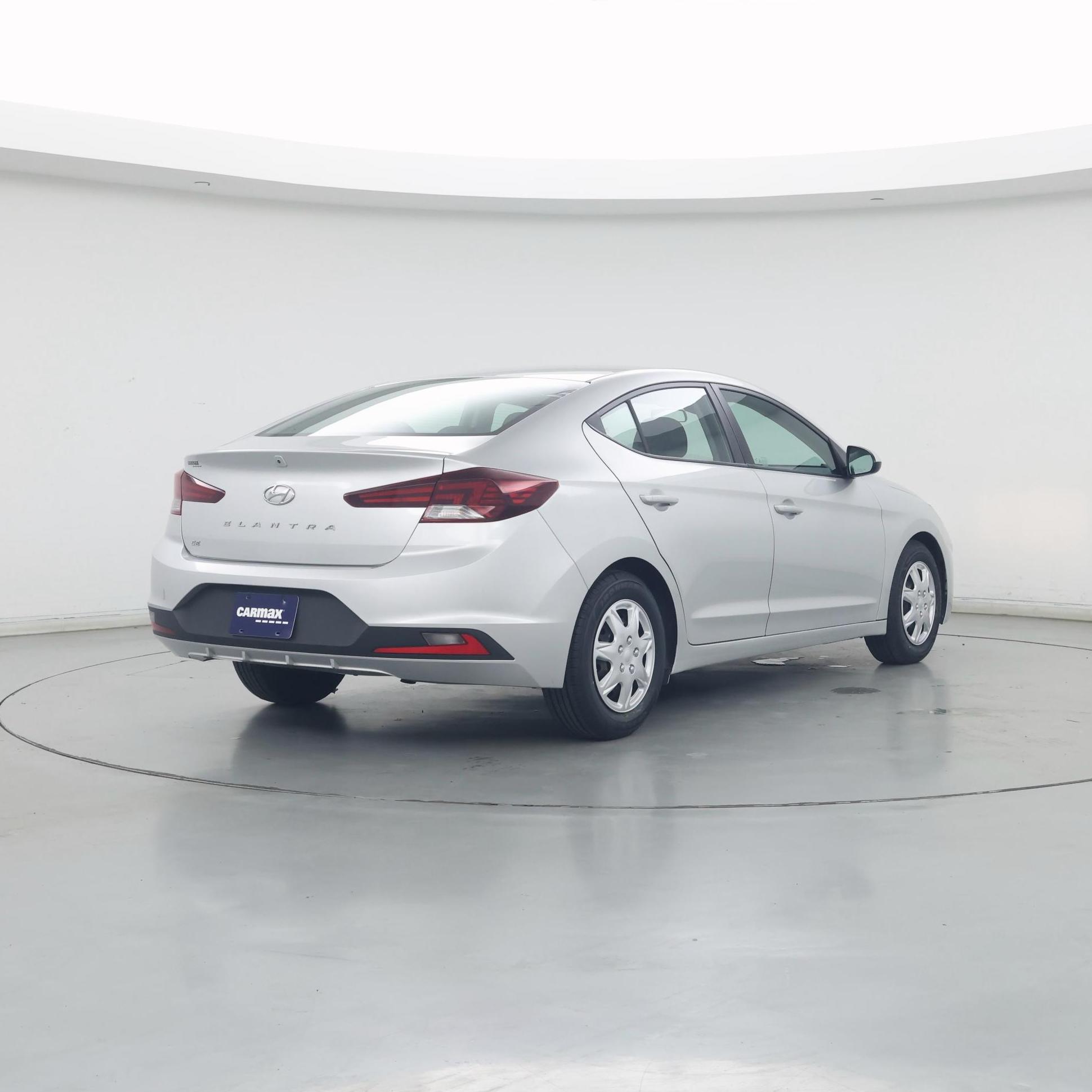 Thumbnail: 2020 Hyundai Elantra - 8
