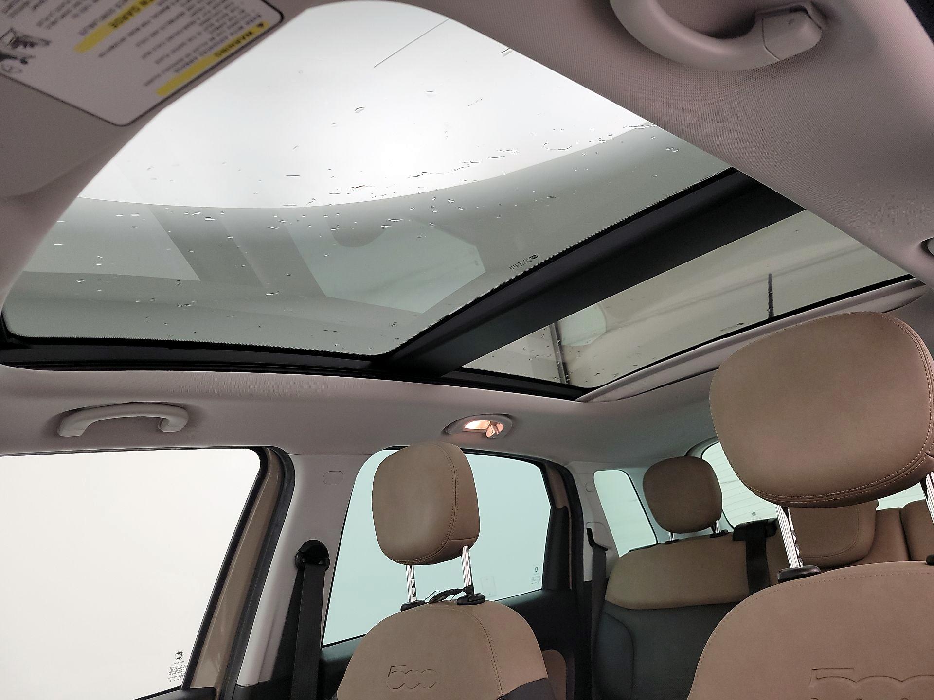 Thumbnail: 2015 Fiat 500L - 19