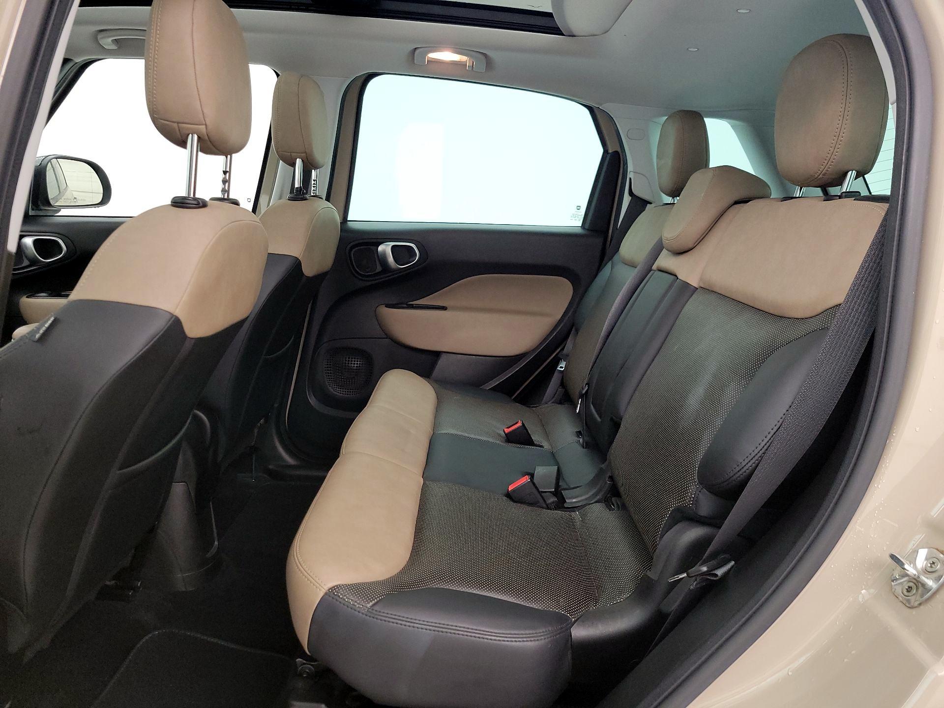 Thumbnail: 2015 Fiat 500L - 20