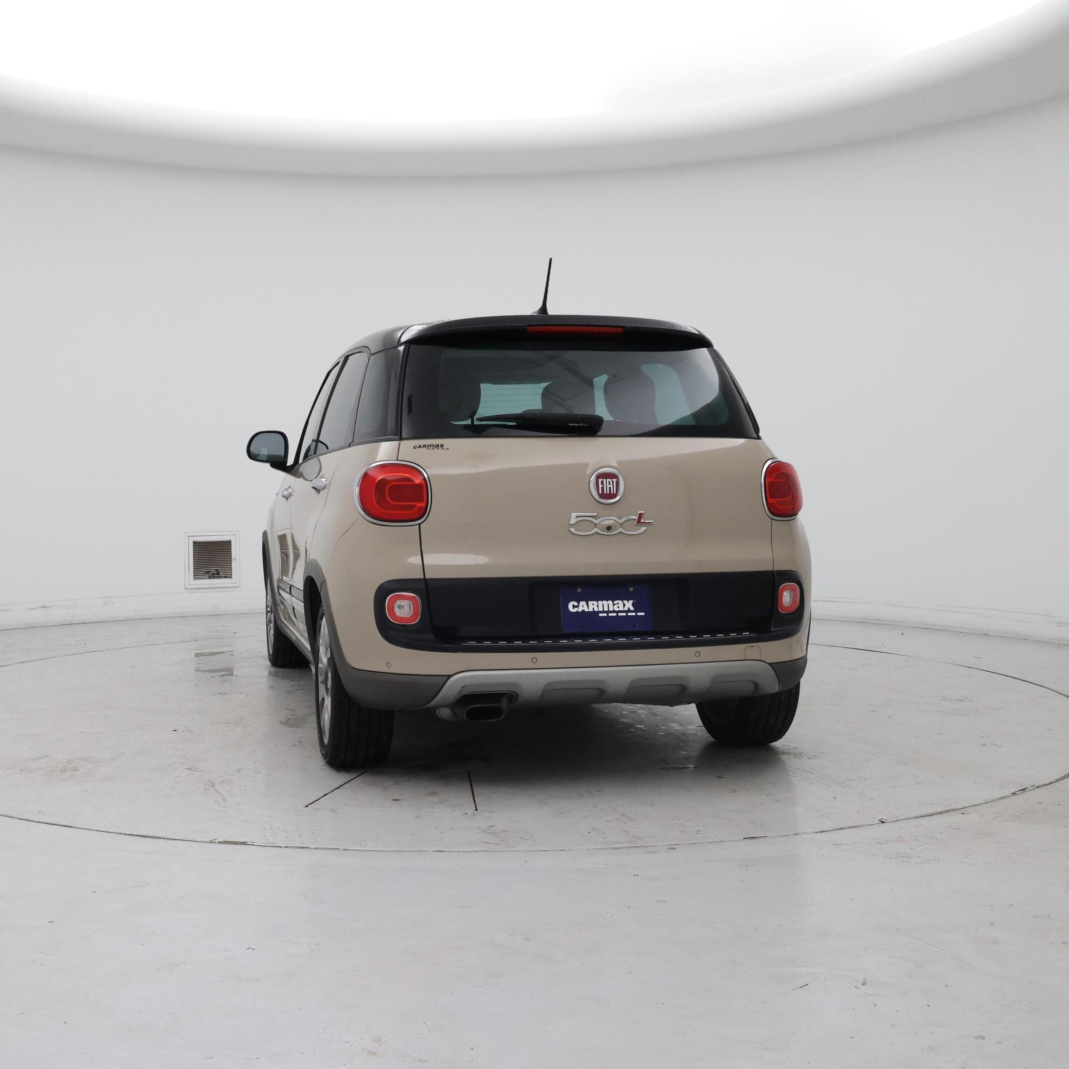 Thumbnail: 2015 Fiat 500L - 6
