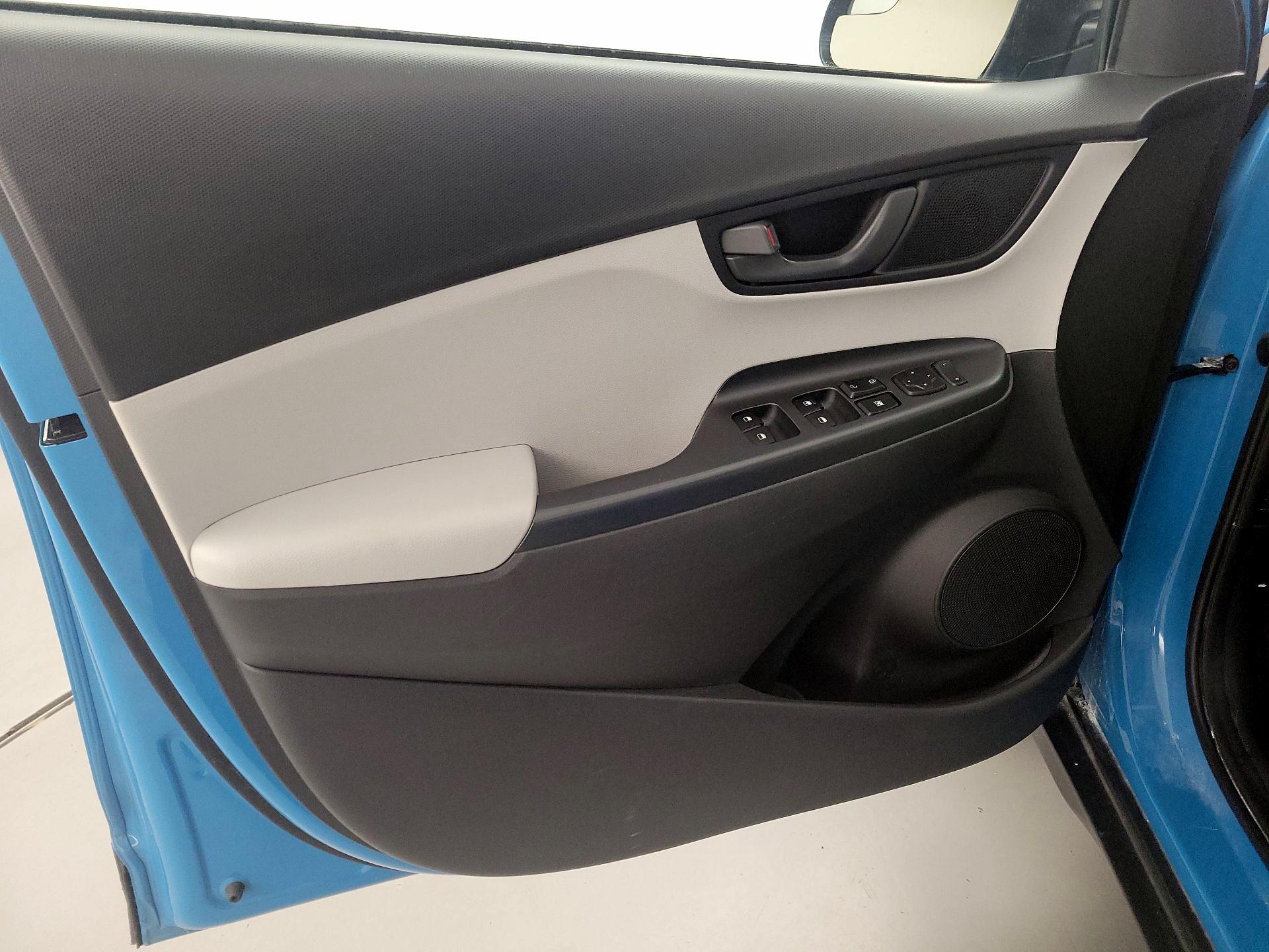 Thumbnail: 2022 Hyundai Kona - 12